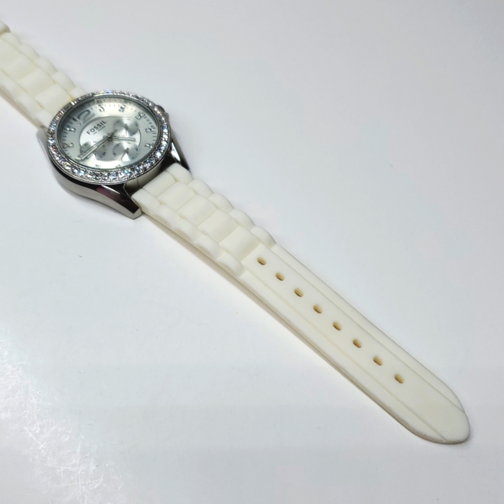 Fossil Watch ES2526 Silver white Silicone Wristband Crystal Bezel Multifunction - Picture 7 of 15
